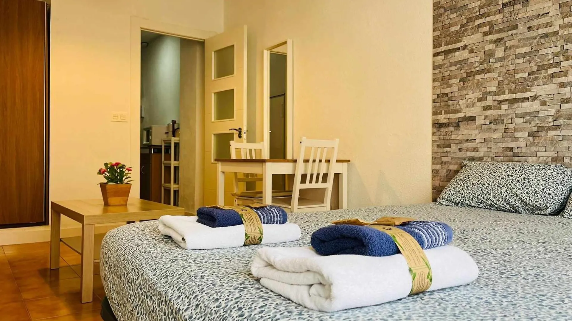 NEPTUNO - Coqueto estudio en el centro de Torremolinos Apartamento España